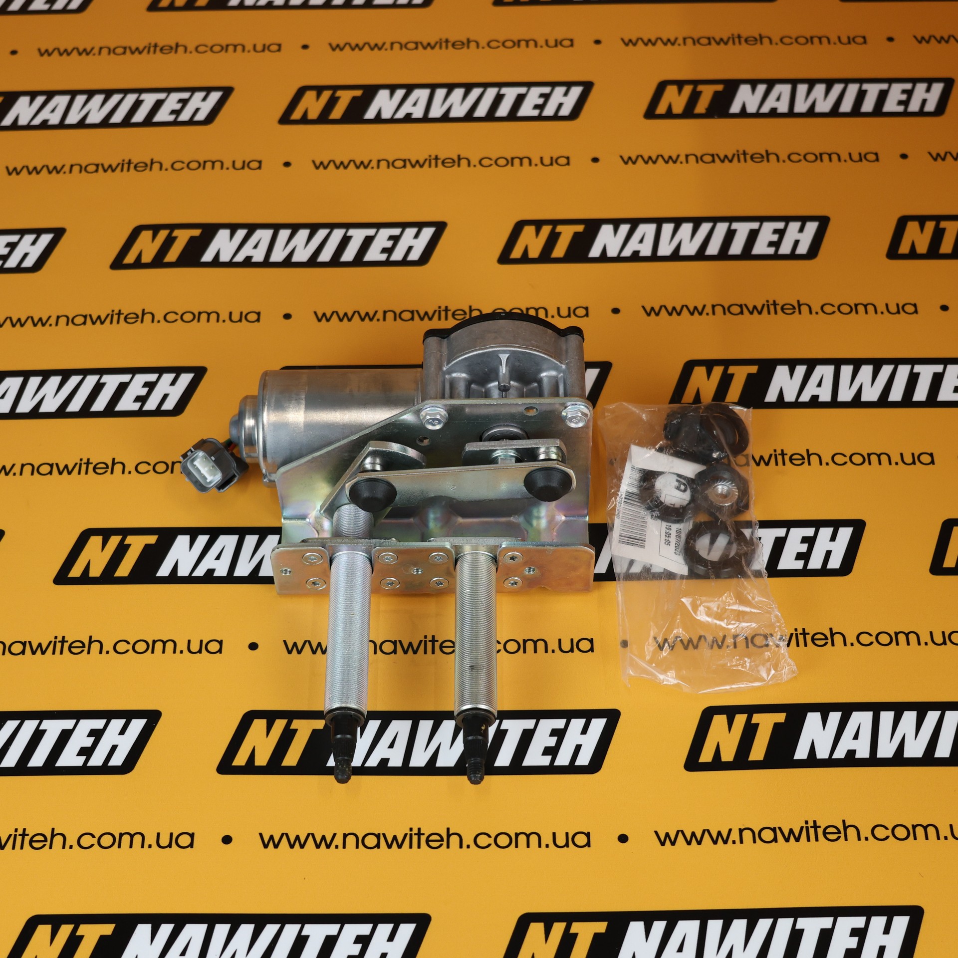 714/28000 Моторчик склоочисника 1ST OEM | Запчастини JCB | Nawiteh.ua